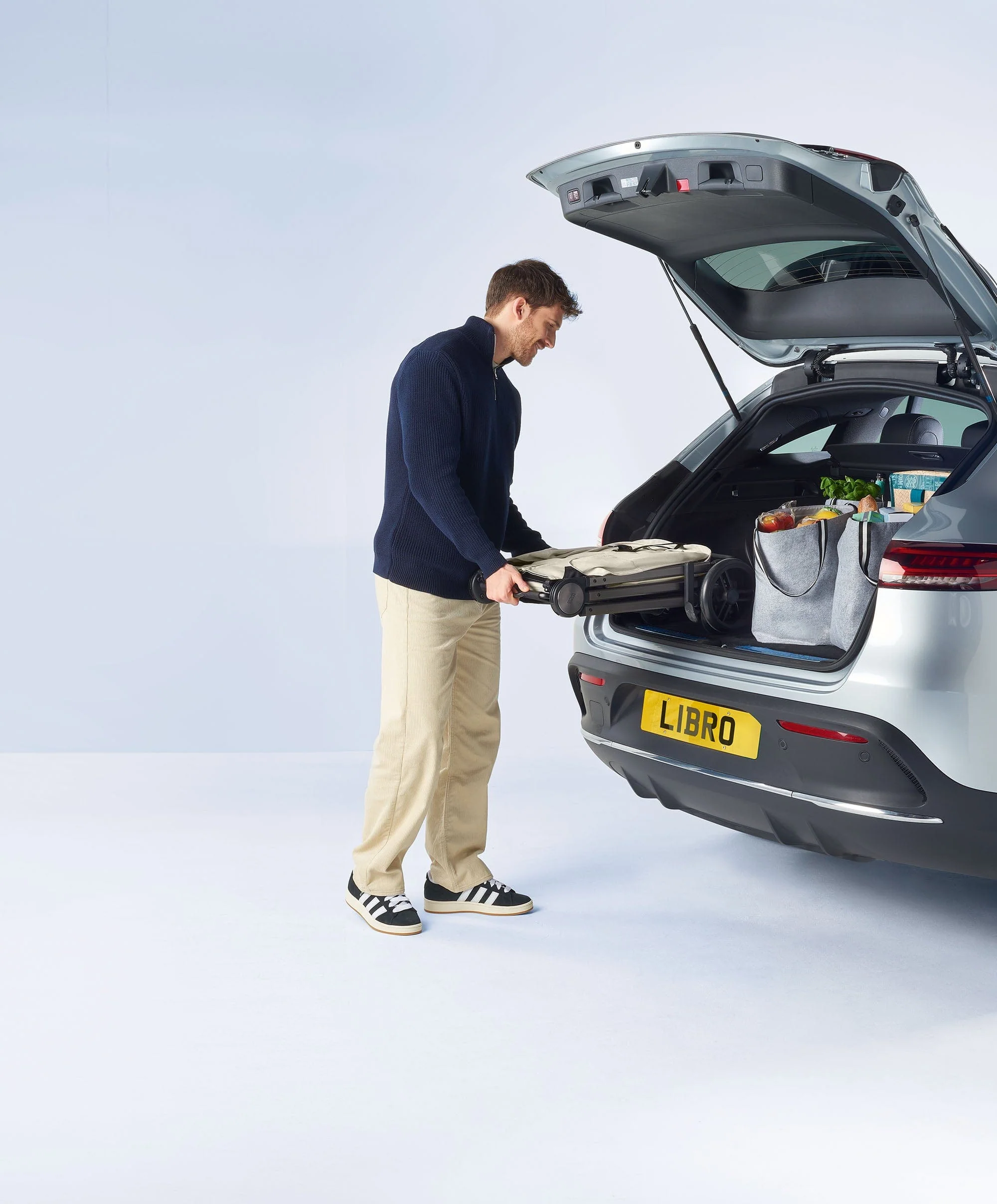 Libro Stroller Bundle with Footmuff – Morrell - Image 13