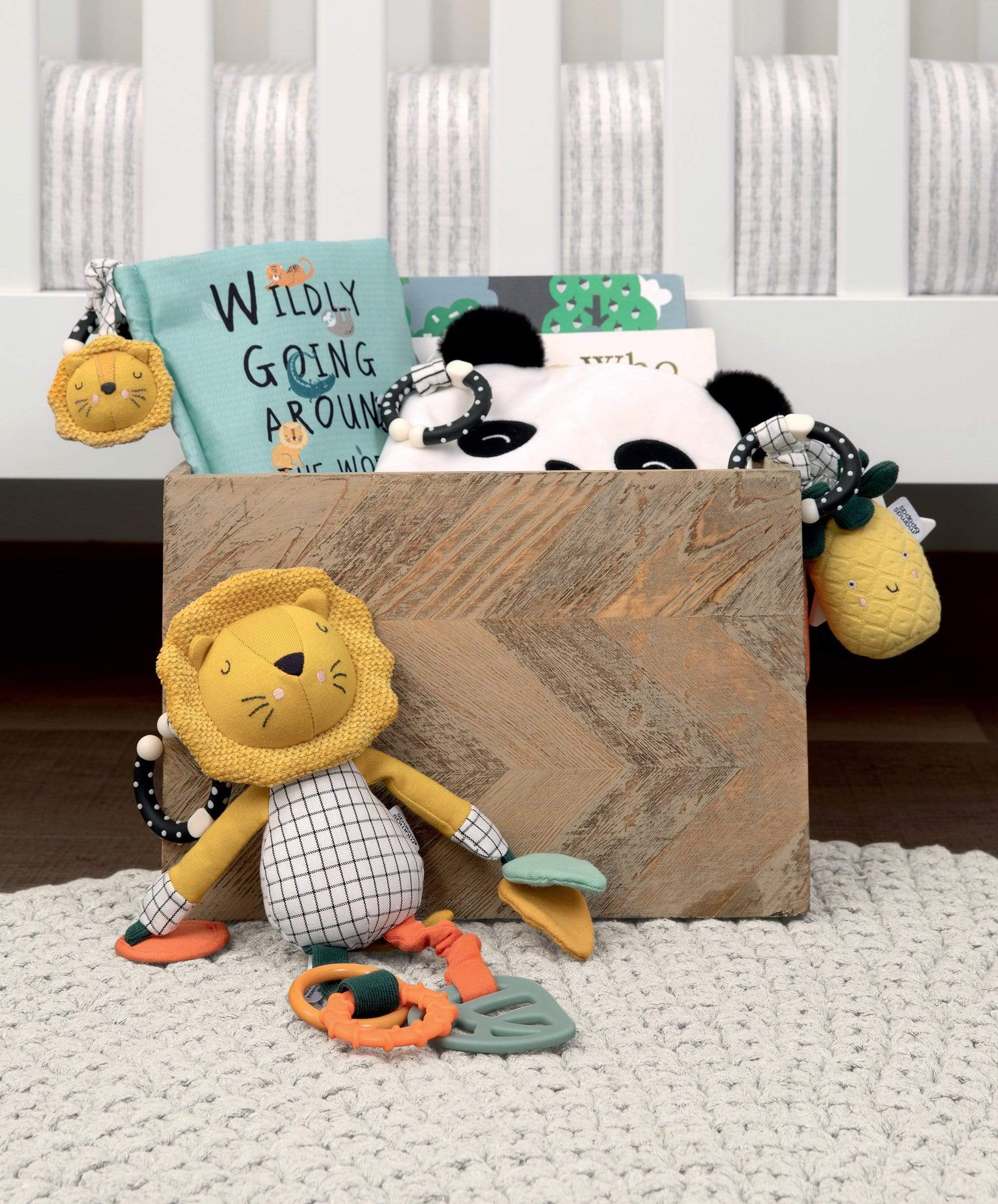 Wildly Adventures Activity Book & Toy - Image 8