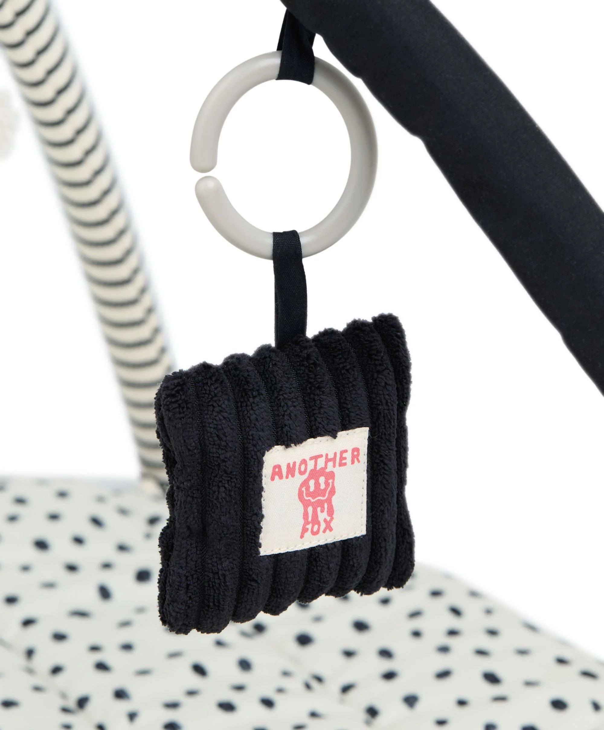 Another Fox Playmat - Image 9