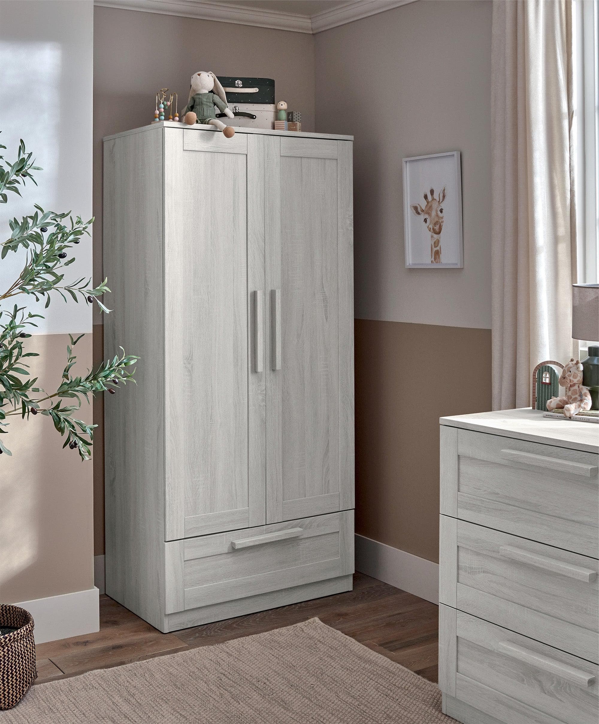 Atlas 3 Piece Cotbed Range with Dresser Changer & Wardrobe - Nimbus White - Image 7