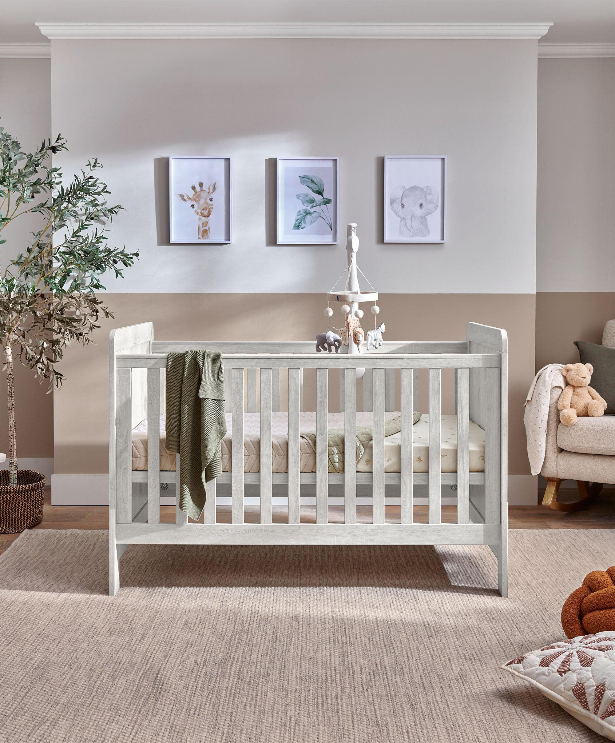 Atlas Cotbed Bundle (4 Piece) - Nimbus White - Image 3