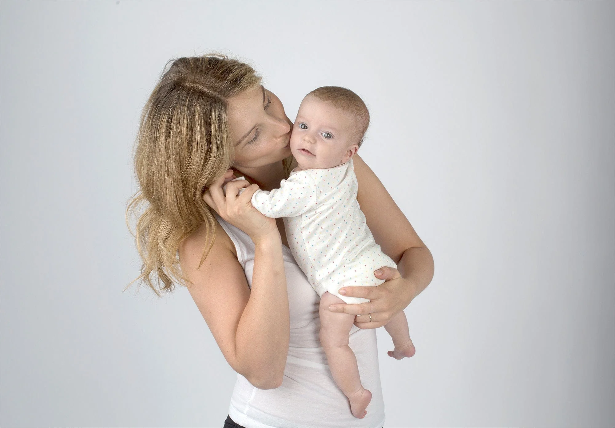 From Babies with Love - First Kisses Organic Gift Pouch - Large - Image 11