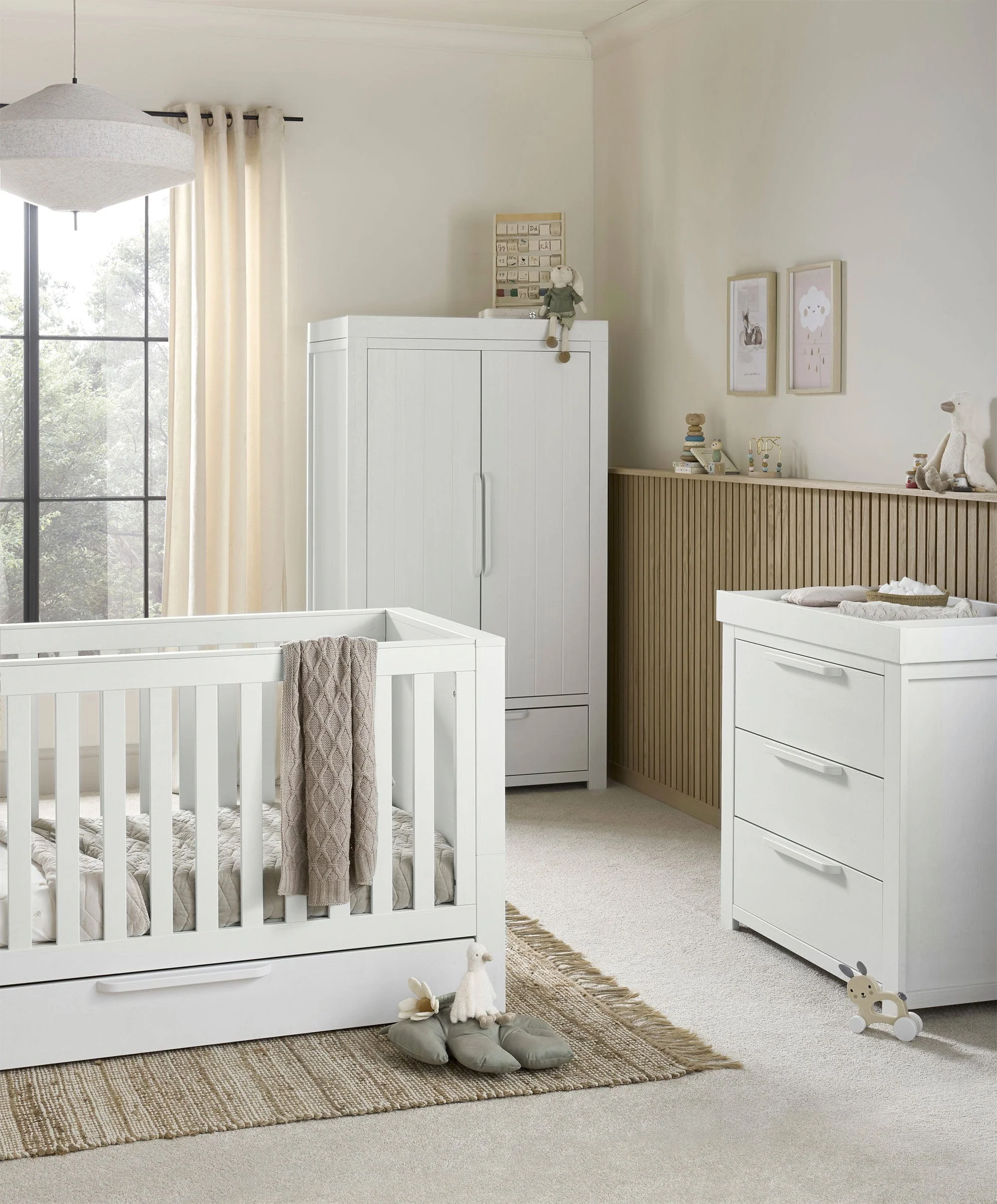 Franklin 3 Piece Cotbed Range with Dresser Changer & Double Wardrobe - White Wash - Image 12