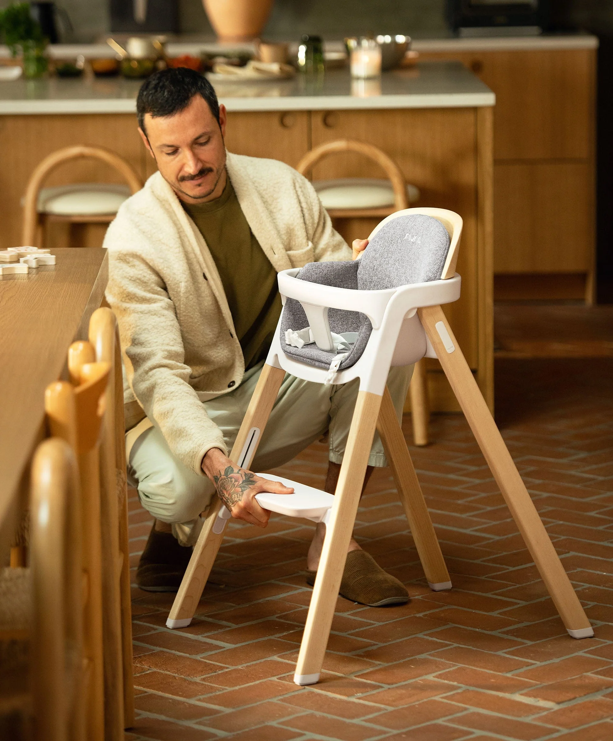 Nuna Bryn Highchair - Sanderson - Image 14